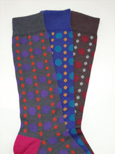 Load image into Gallery viewer, BUBBLES CALZA CORTA IN PURA LANA MERINOS FANTASIA BOLLE