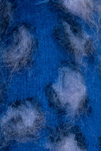 Load image into Gallery viewer, TIGAN CALZA CORTA IN SOFFICE MOHAIR DESIGNO ANIMALIER