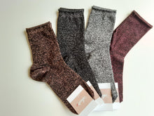 Carica l'immagine nel visualizzatore di Gallery, ADRIANA CALZA CORTA IN LUREX CON MORBIDO POLSINO IN TAGLIO LASER